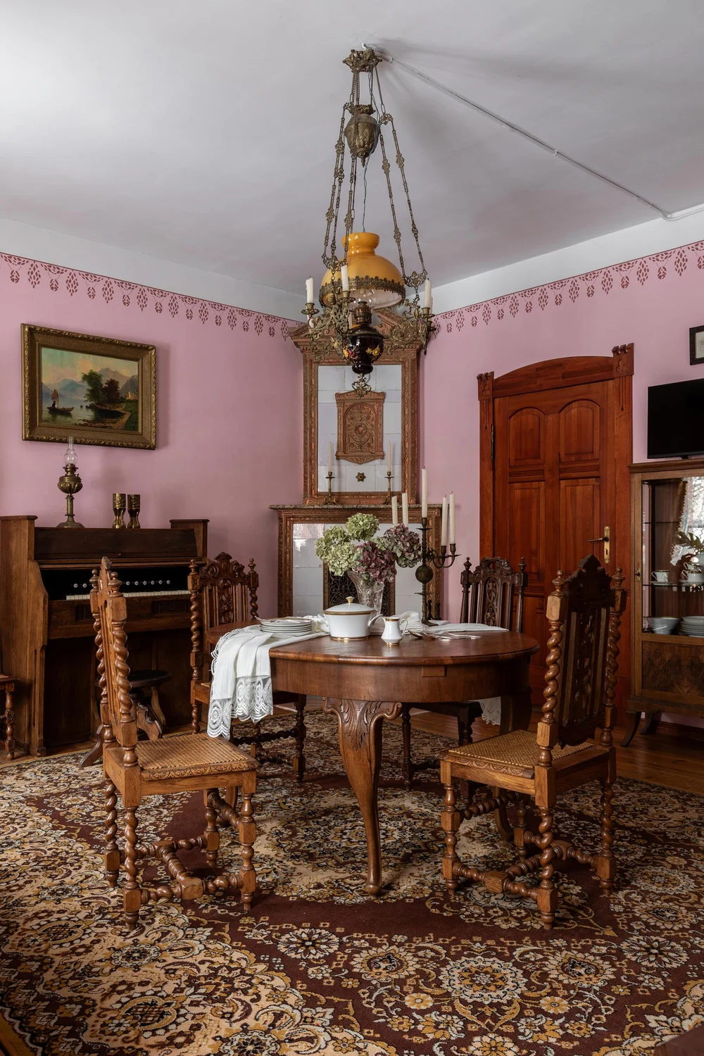 "Пугачева, 12" исторические апартаменты в Калининграде
